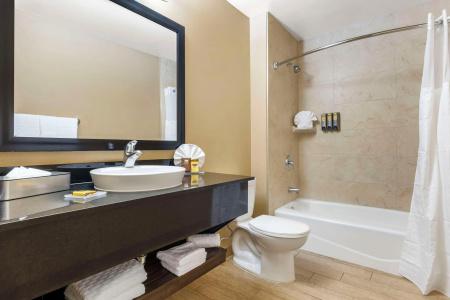 Best Western Plus Palms - 8
