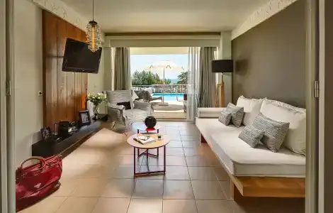 Blue Dream Palace Trypiti Beach Resort & Spa - 7