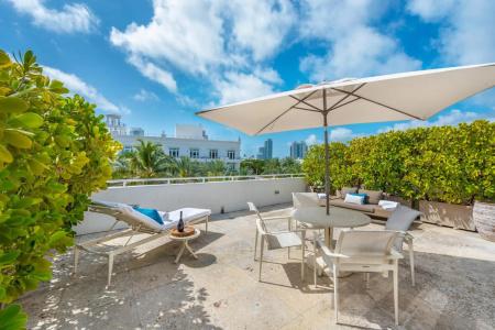 Bentley South Beach - 14