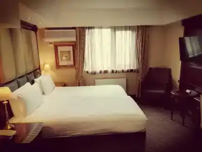 Dreamtel London Kensington - 2
