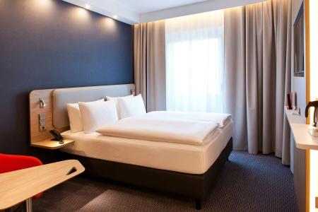 Holiday Inn Express Munich - Olympiapark, An Ihg - 30