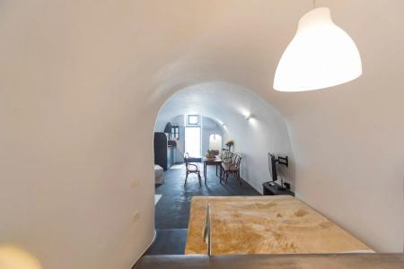 Lotza Studios - 122