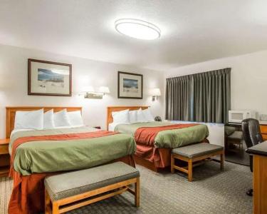 Rodeway Inn - 31