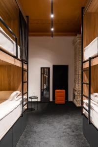 Globe Runner Hostel - 157