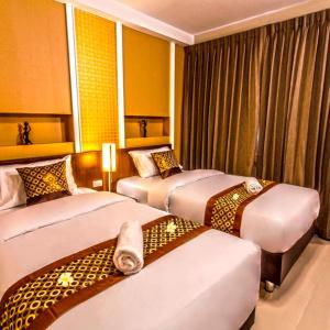 The Aim Sathorn - 42