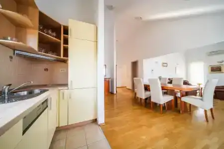 Pervanovo with Free Parking - 23