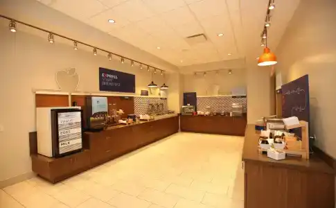 Holiday Inn Express & Suites - Charlotte - South End, An Ihg - 18