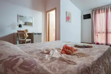 b&b Pietre Preziose - 1