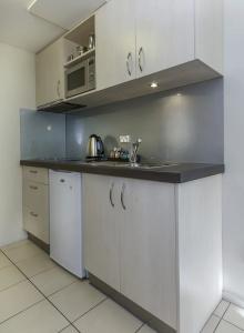 166 Majestic Court - 33