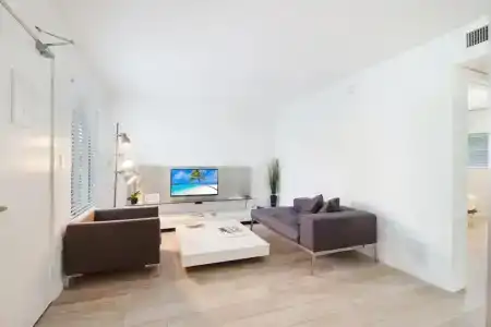 Beach Haus Key Biscayne Contemporary - 69