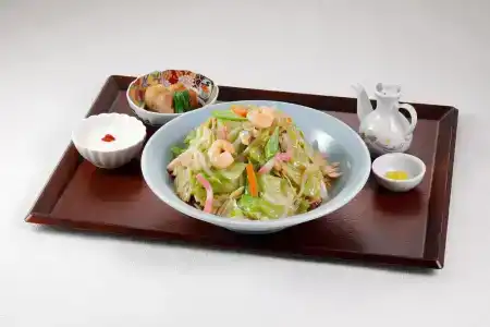 Richmond Hakata Ekimae - 8