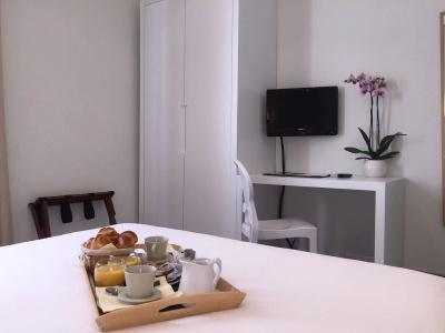 hôTel p.l.m. - 4