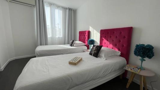 Hôtel Mademoiselle - 98