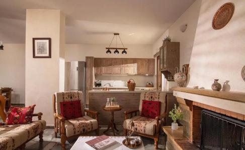 Elea Suites & Residences - 237
