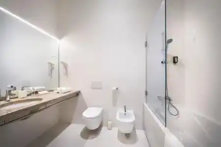 Rivalmare Boutique - 49