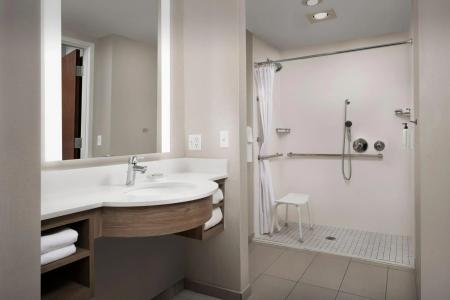 SpringHill Suites by Marriott ParkCenter - 6