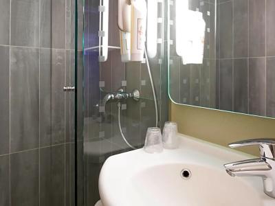 ibis Paris Canal Saint Martin - 34