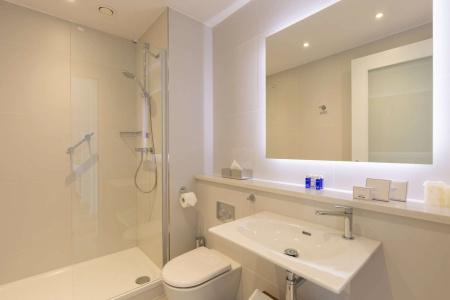 Premier Suites Plus Rotterdam - 8