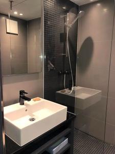 Munich Deluxe - 34