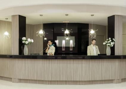 Boutique H10 White Suites - Только для взрослых - 1