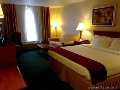 Holiday Inn Express - at the Legends!, an IHG - 5