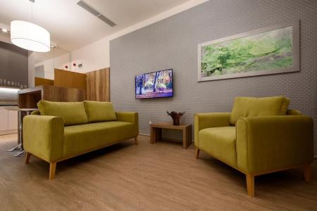 Karoly Corner Residences - 112