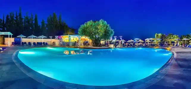 Grand Bleu Beach Resort - 19