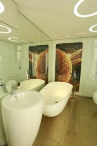 Guangzhou Planet - 10