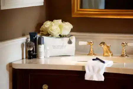 The Jefferson - 8