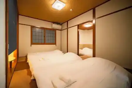 e-stay namba - 168