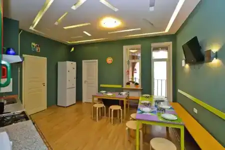 Hostel City 812 - 4