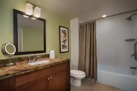 Marriott Lakeshore Reserve - 82