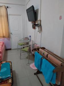 Danee Hostel - 85