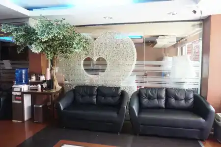 Bangkok Travel Suites - 1