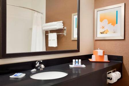 Fairfield Inn & Suites - 3