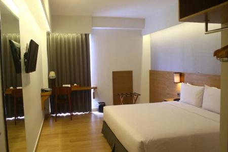 Golden Tulip Essential Denpasar - 38