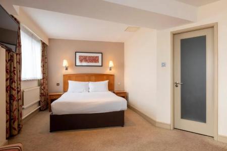 Birmingham Strathallan, BW Signature Collection - 69