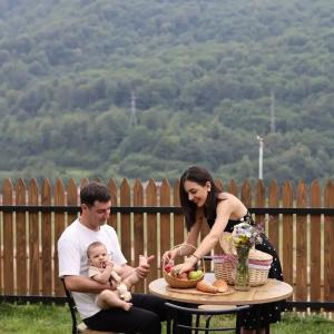 Motives Inn - 97