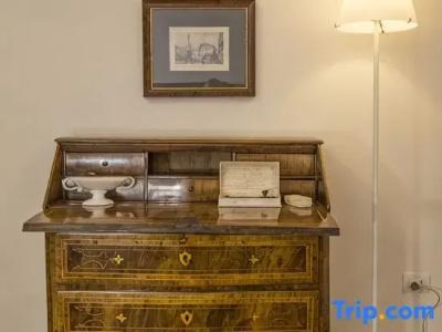 Santa Chiara Boutique - 151