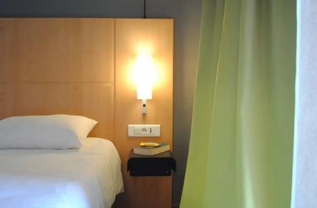 ibis Hyeres Centre - 56