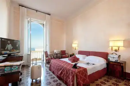 Grand Royal - 0