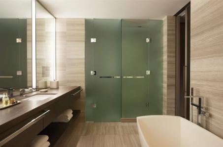 Four Seasons at Yorkville - 32