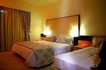 GH Avalon Sikani - 6