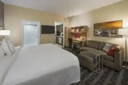 TownePlace Suites by Marriott Kanata - 38