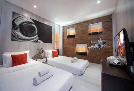 Sleep Walker Poshtel - 71