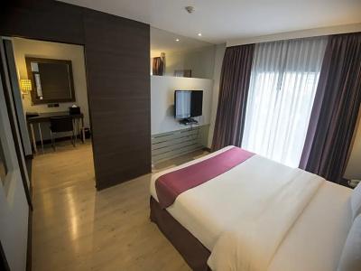 Sukhumvit Suites - 103