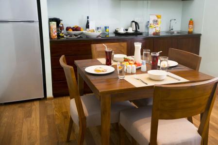 Ocean Edge Suites & Colombo - 20