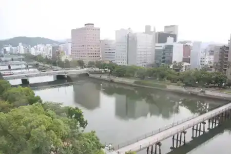En Hiroshima - 18