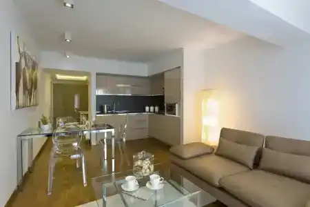 The Place Suites by Cey - 45