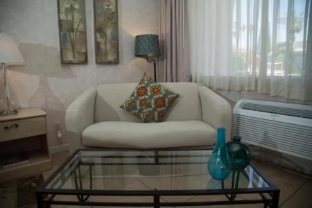 The Inn at Deep Canyon - 33